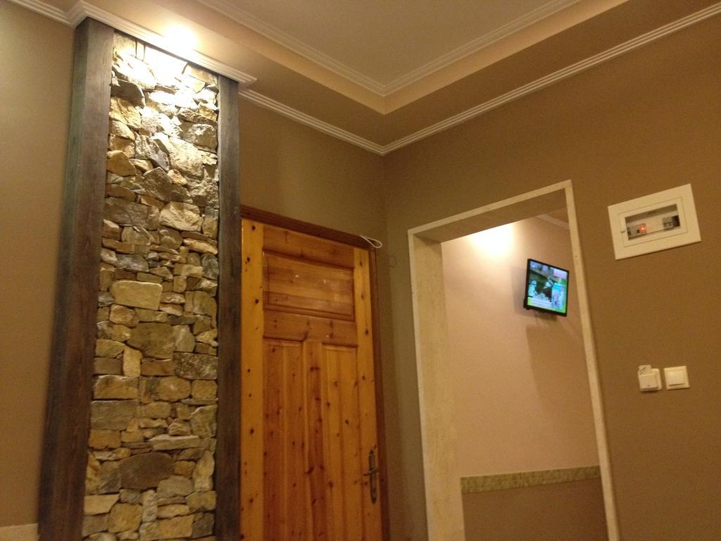 Апартаменты Menis Haus Врасна Экстерьер фото